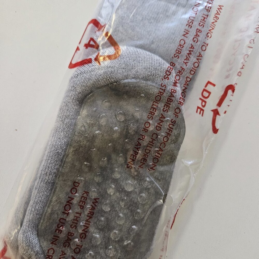 Hanna Andersson Baby Swedish Grip Sock Slipper Grey Super Grippy Socks- Size 5/7 - Picture 5 of 5